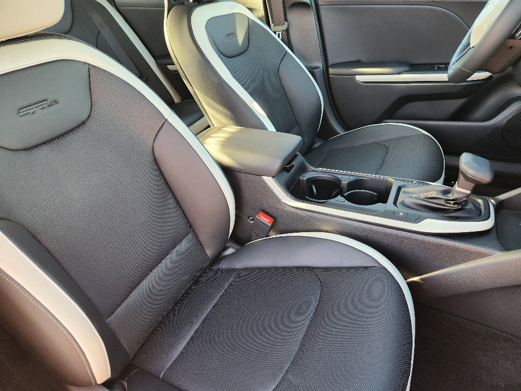 New 2025 Kia K4 GT-Line w/ GT-Line Premium Package image 10