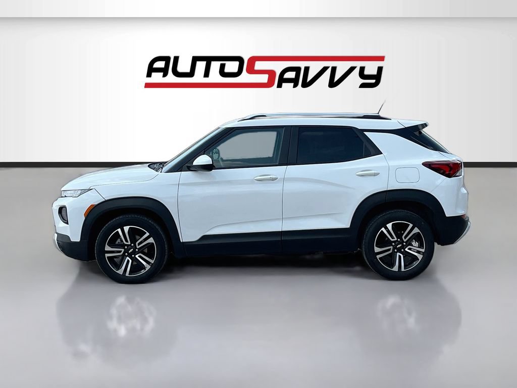 Used 2023 Chevrolet TrailBlazer LT w/ Convenience Package FWD image 4