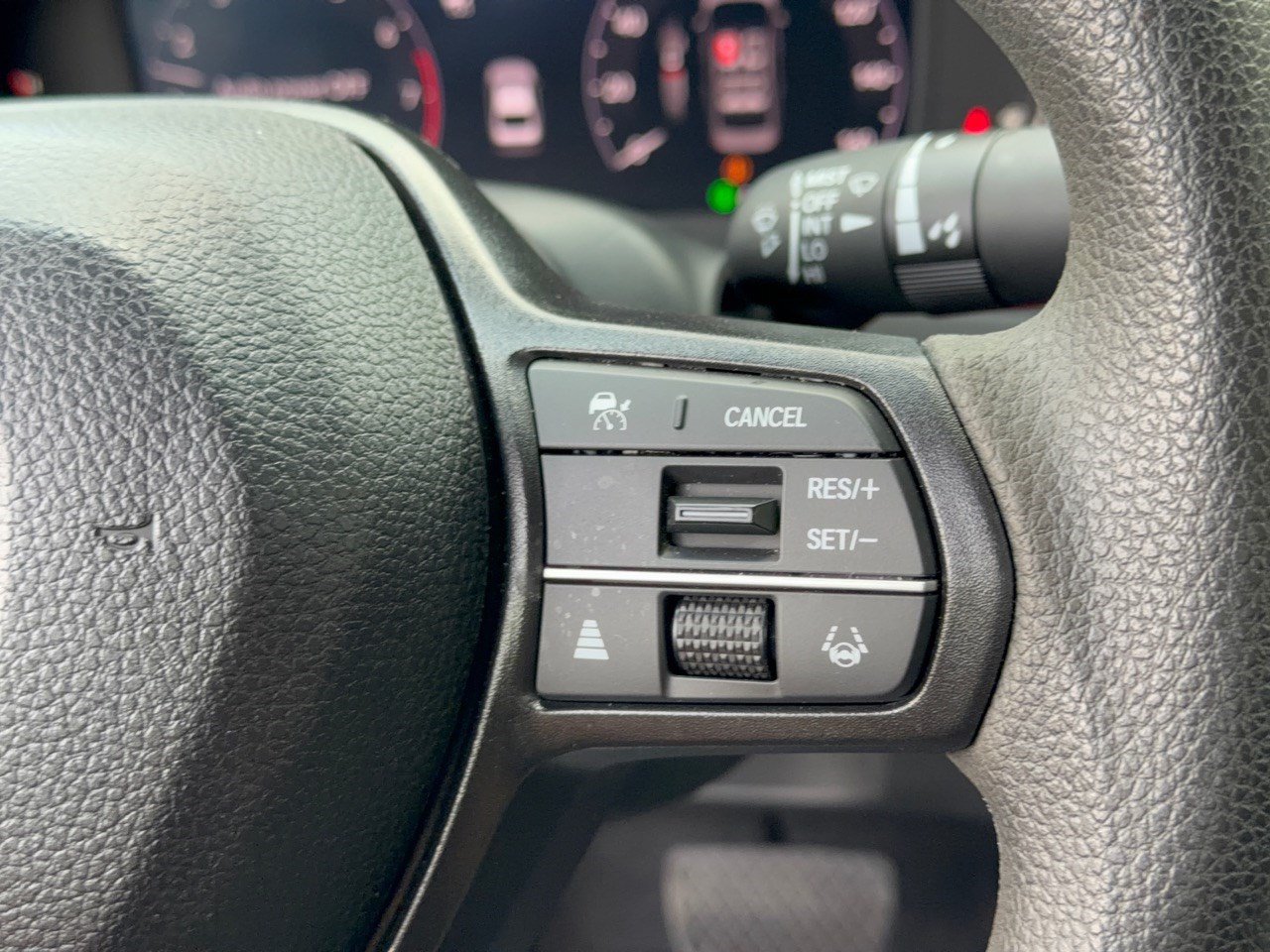 Used 2025 Honda Accord SE image 19