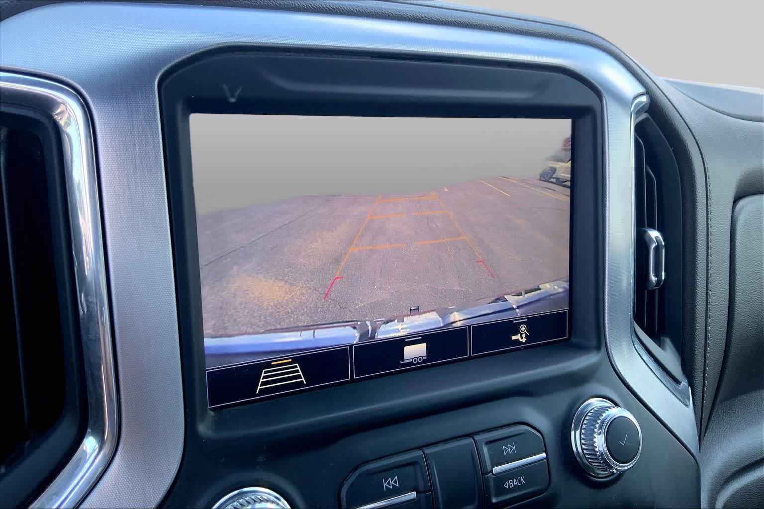 Used 2020 GMC Sierra 1500 SLT RWD image 27