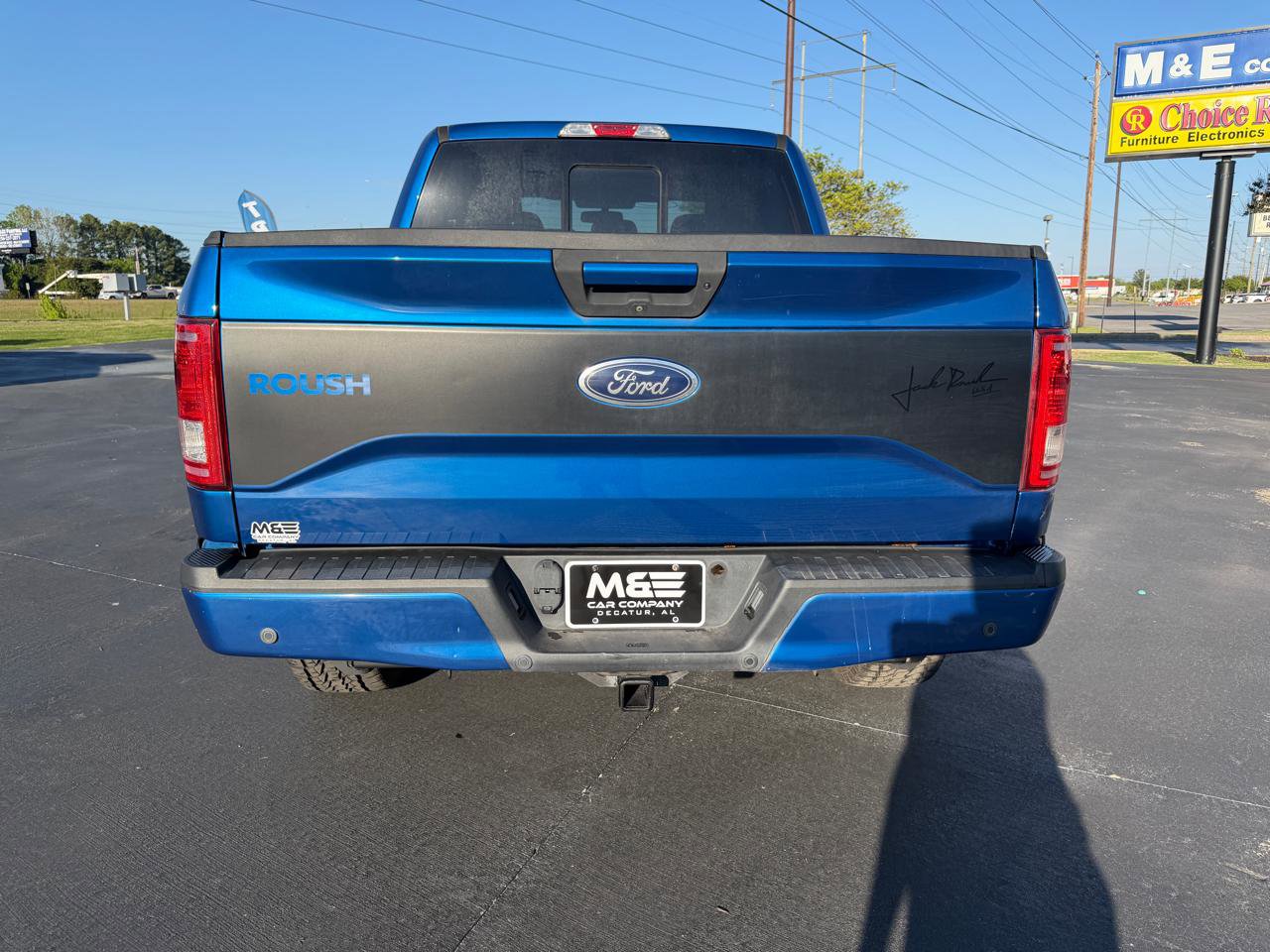 Used 2017 Ford F150 XLT w/ Equipment Group 302A Luxury image 5