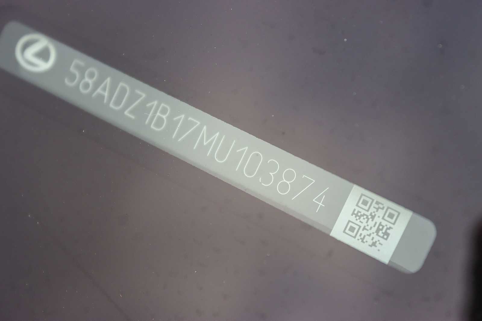 Certified 2021 Lexus ES 350 w/ Premium Package image 28