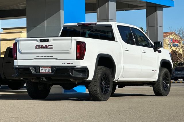 Used 2023 GMC Sierra 1500 AT4X image 5