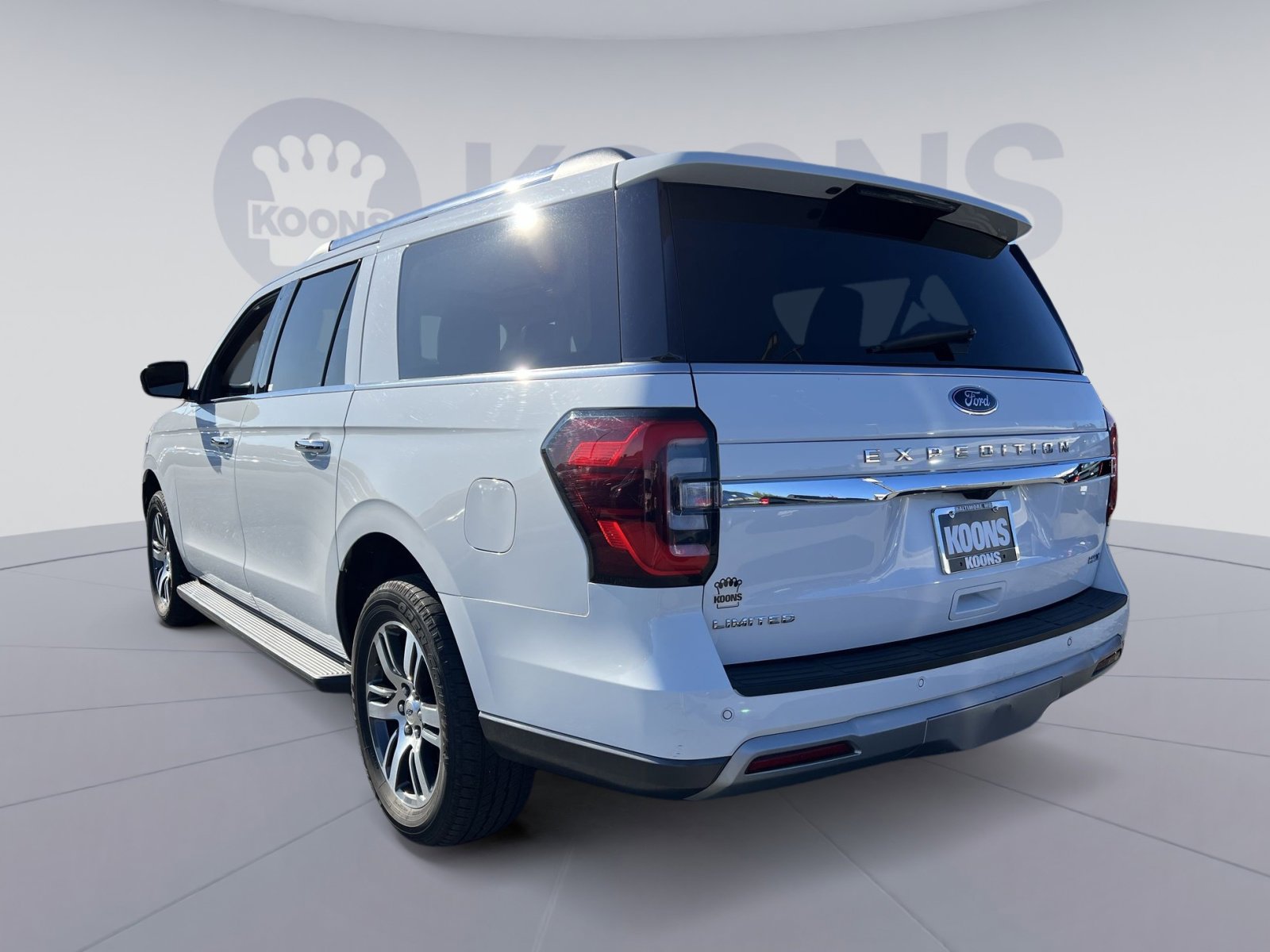 Used 2024 Ford Expedition Max Limited image 4