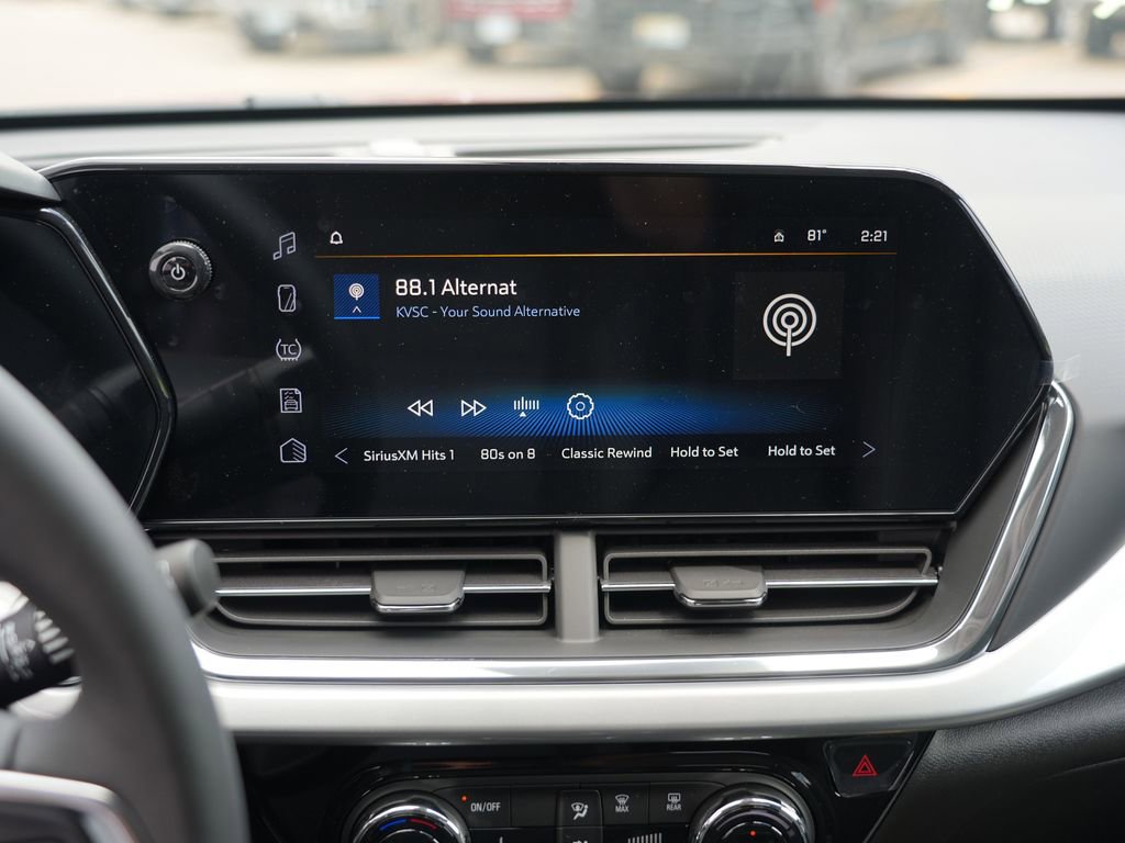 New 2026 Chevrolet Trax LT w/ Driver Confidence Package FWD image 40