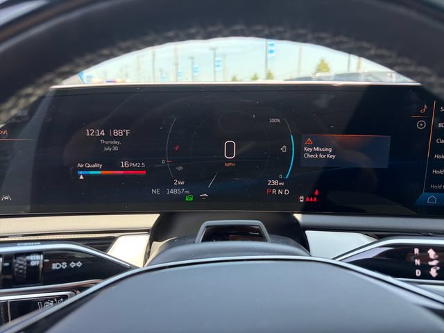 Certified 2025 Cadillac Optiq Luxury 2 w/ LPO, Floor Liner Package AWD/4WD image 17