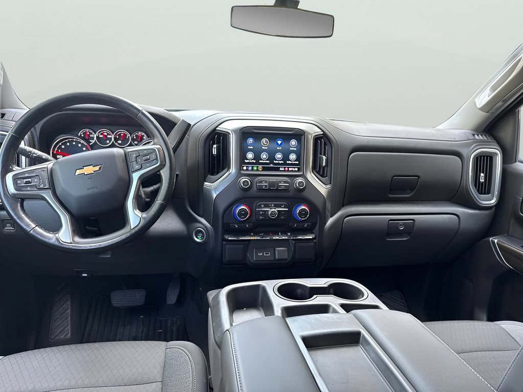 Used 2022 Chevrolet Silverado 1500 LT AWD/4WD image 20