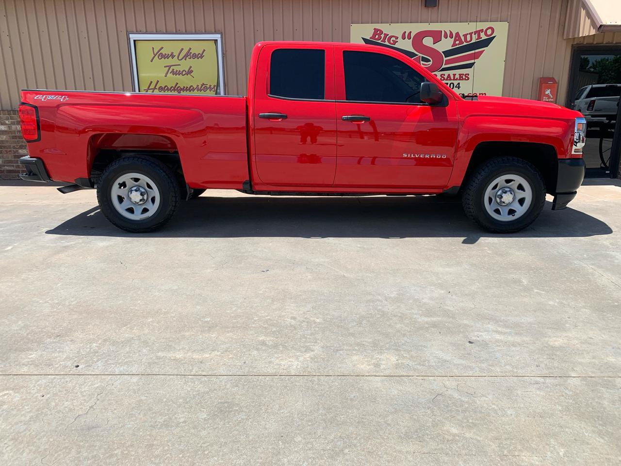 Used 2017 Chevrolet Silverado 1500 W/T AWD/4WD image 6