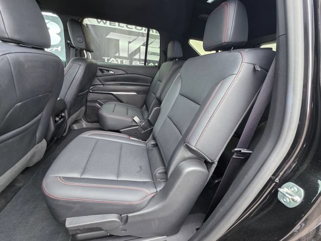 Used 2025 Chevrolet Traverse Z71 AWD/4WD image 33