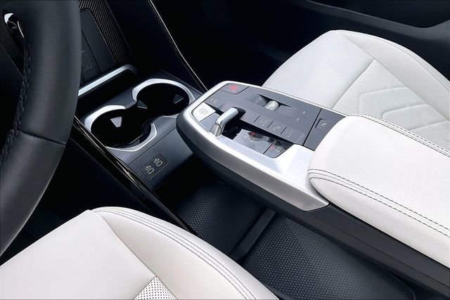 New 2026 BMW X1 xDrive28i w/ Convenience Package image 8