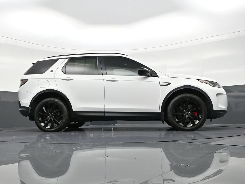 Used 2023 Land Rover Discovery Sport SE image 29