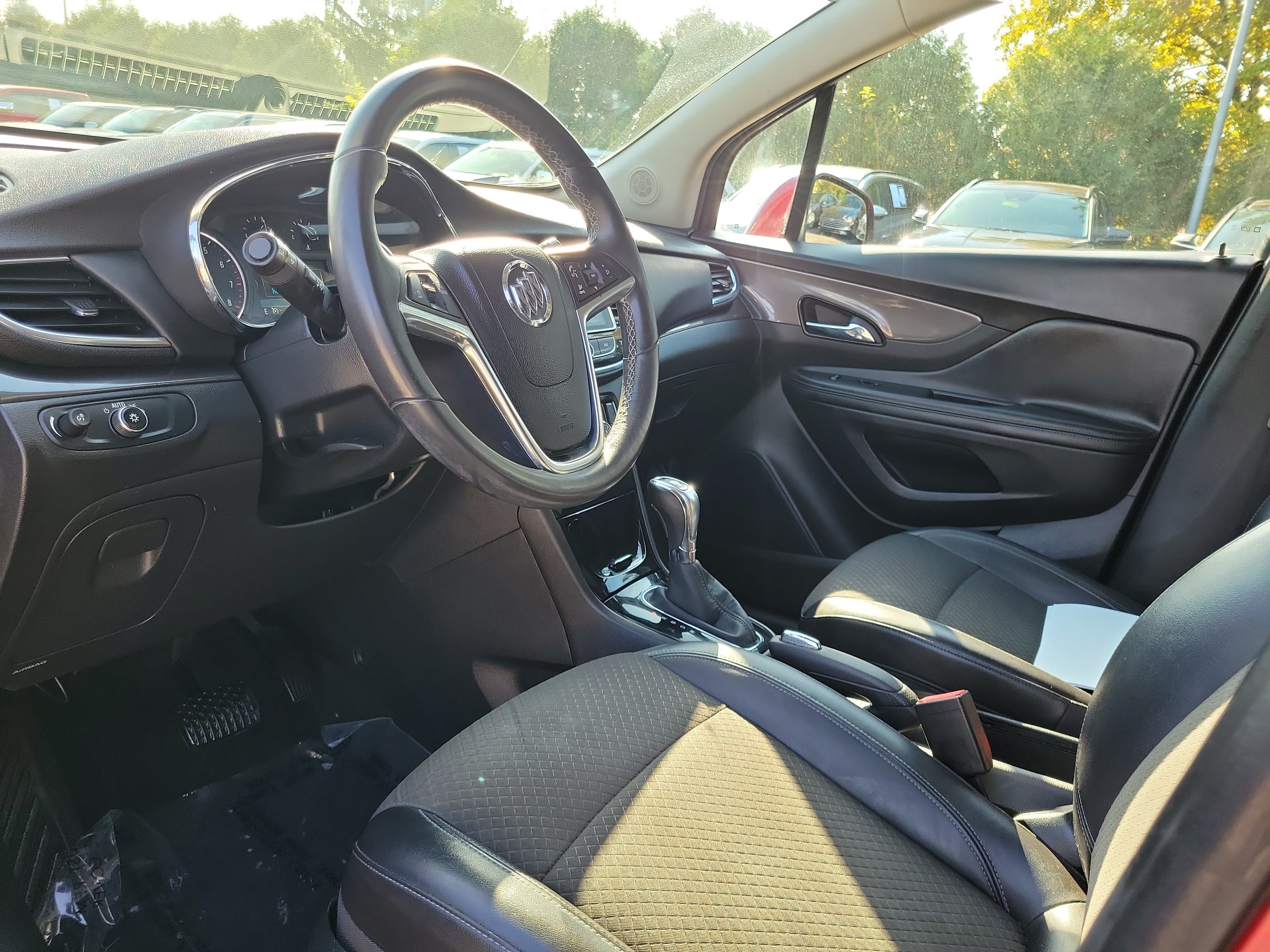 Used 2018 Buick Encore Preferred FWD image 19