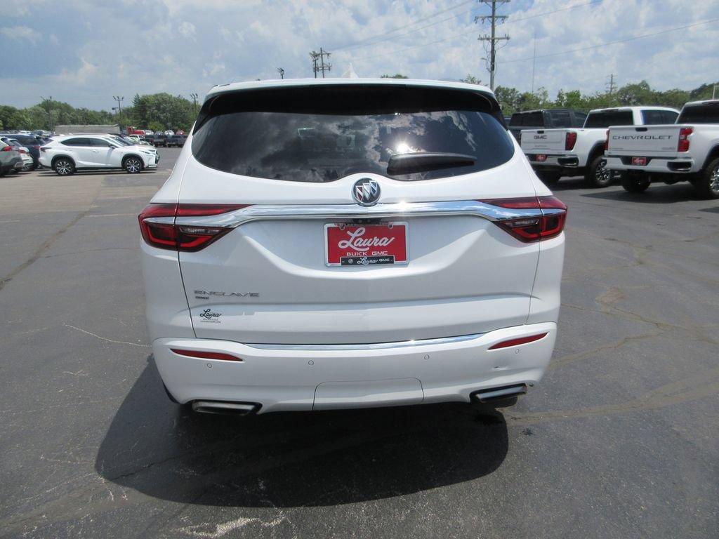 Certified 2021 Buick Enclave Avenir w/ Avenir Technology Package AWD/4WD image 6