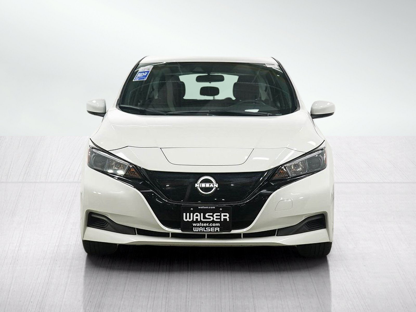 Used 2025 Nissan Leaf S FWD image 8