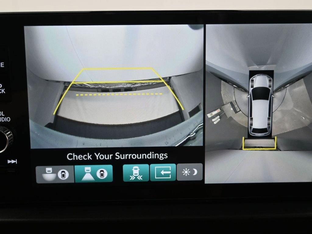 Used 2024 Honda Pilot Elite image 15