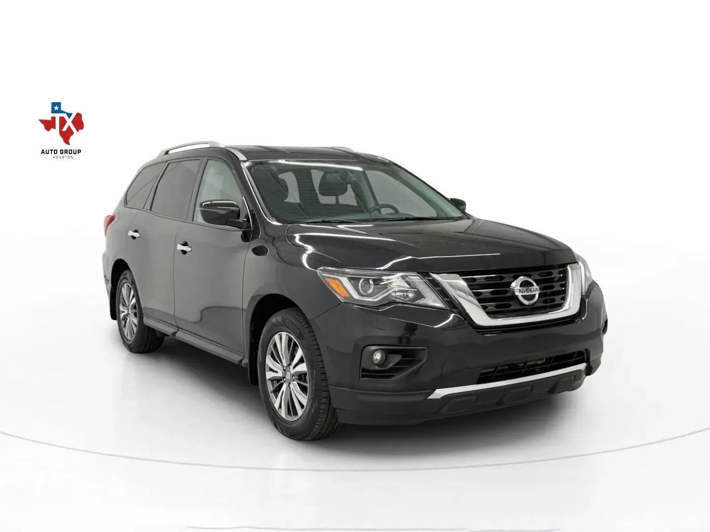 Used 2020 Nissan Pathfinder SV