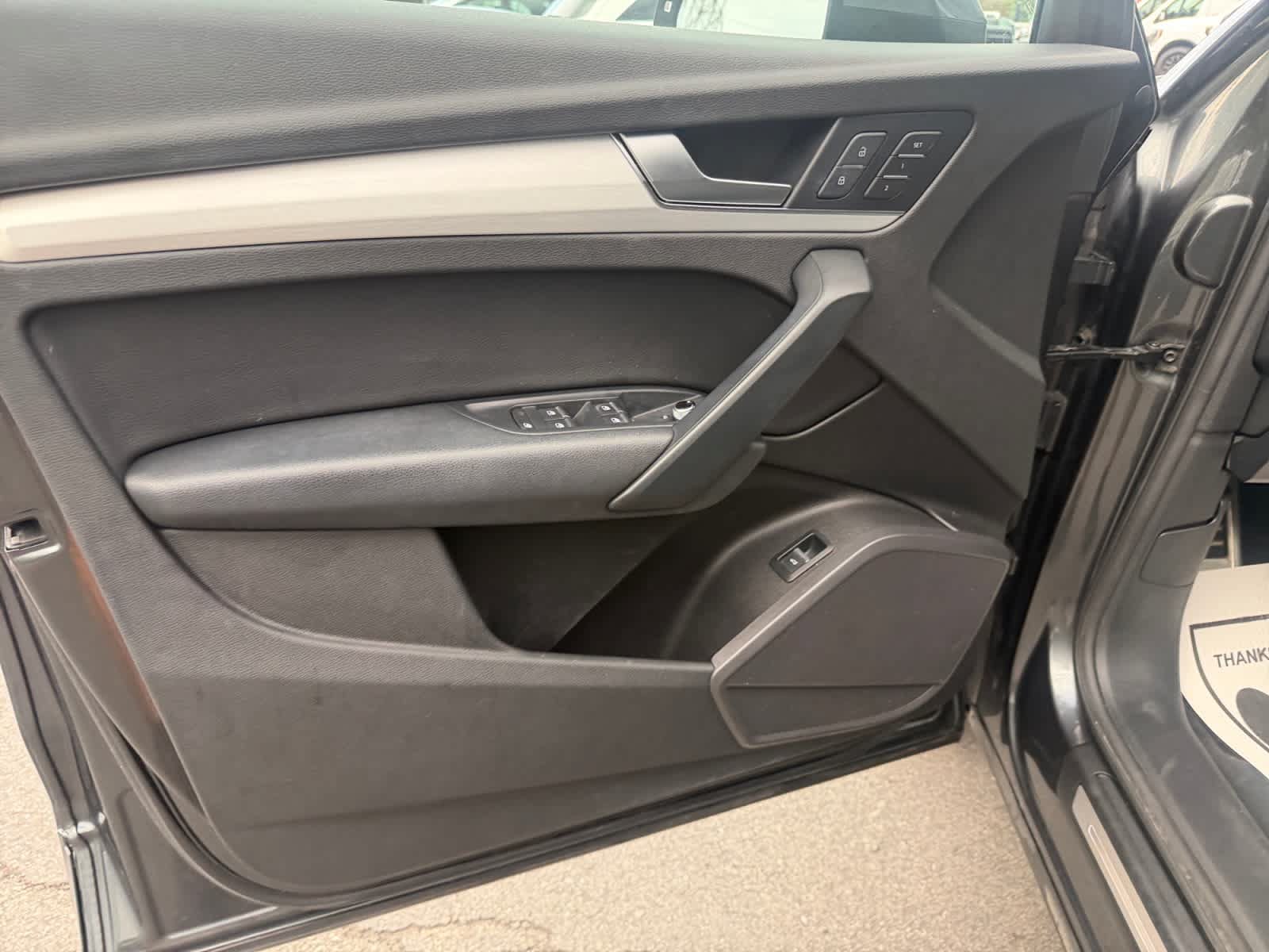 Used 2018 Audi Q5 2.0T Premium Plus AWD/4WD image 13