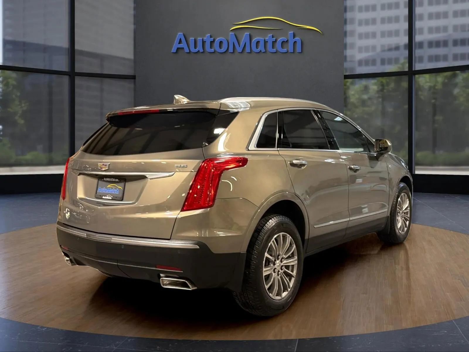 Used 2019 Cadillac XT5 Luxury AWD/4WD image 10