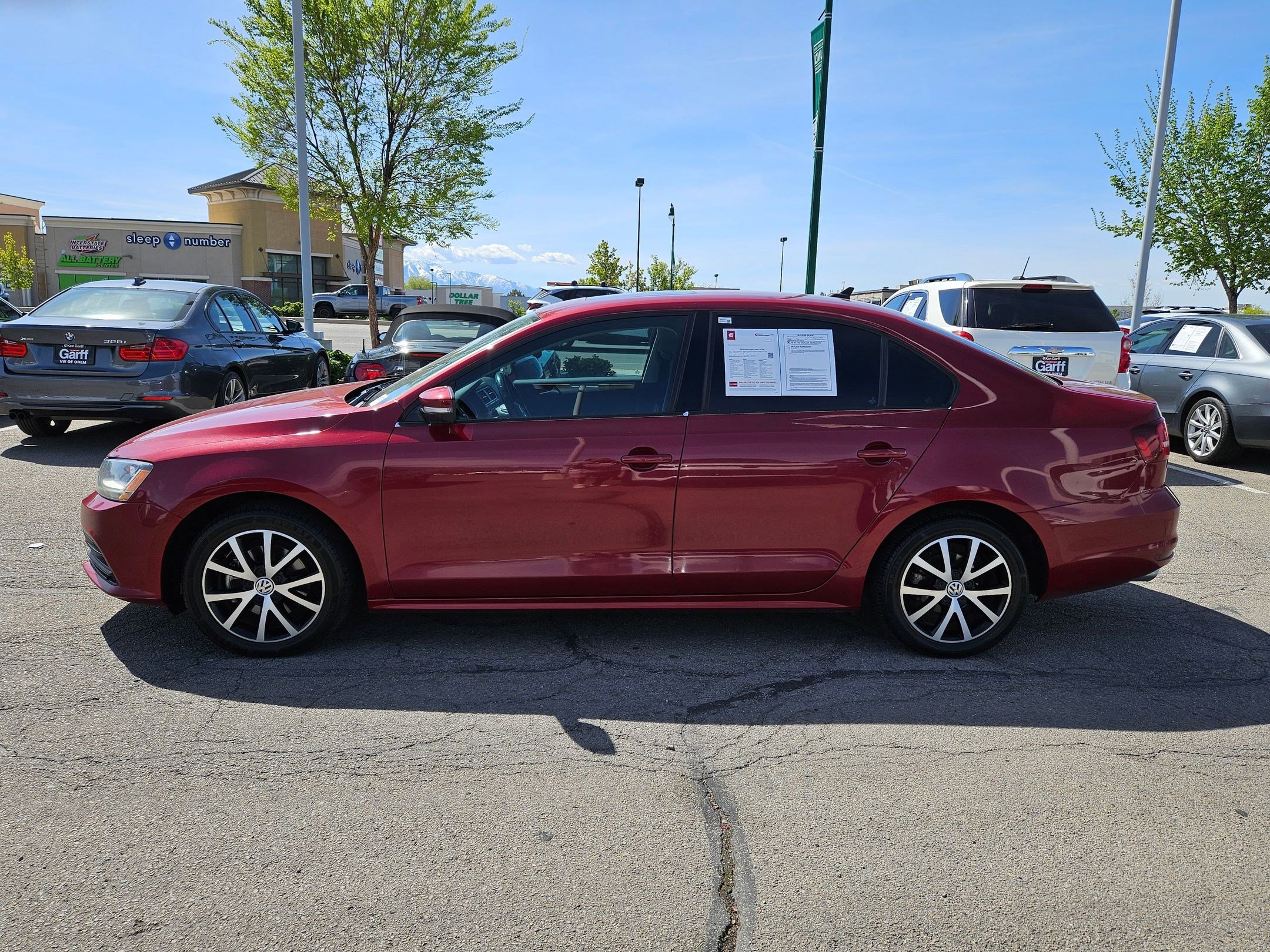 Used 2018 Volkswagen Jetta SE image 9