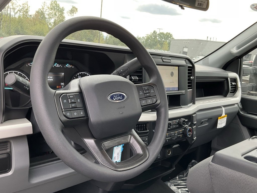 New 2026 Ford F250 XL image 18