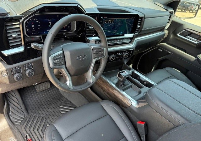 New 2026 Chevrolet Silverado 1500 LT Trail Boss w/ Convenience Package II image 12