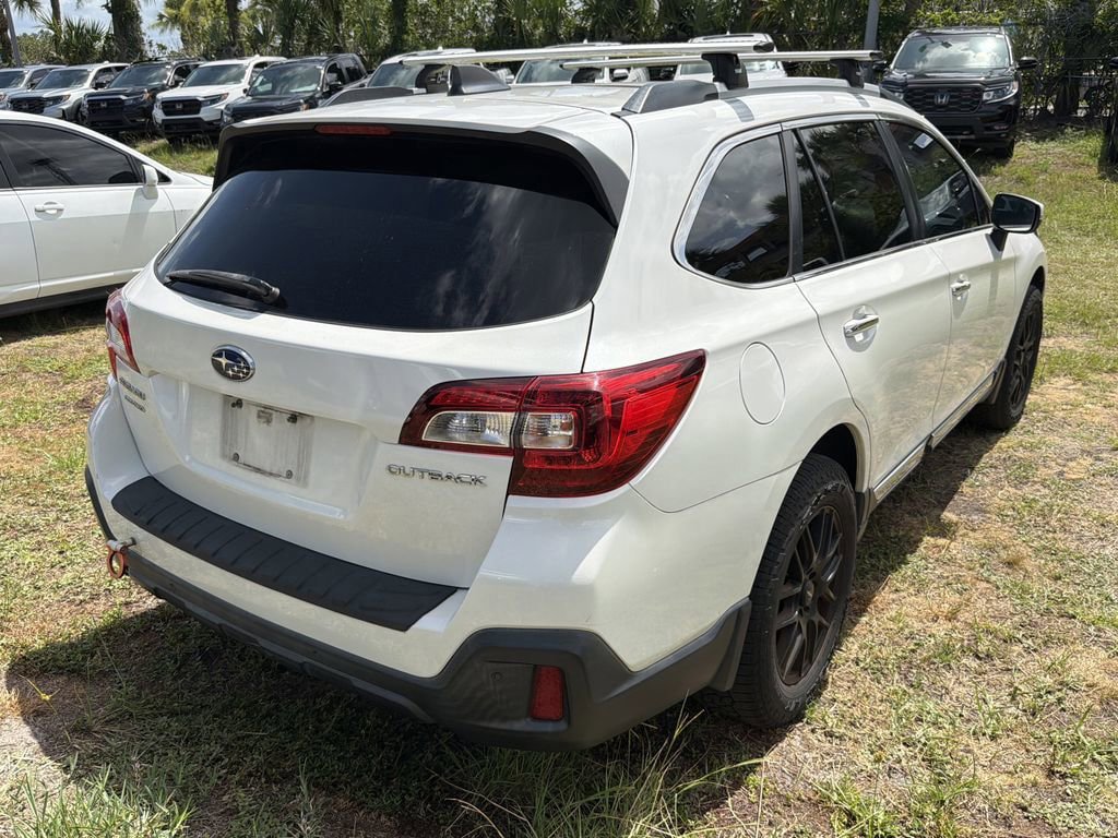 Used 2019 Subaru Outback 2.5i Touring w/ Popular Package #3A AWD/4WD image 11