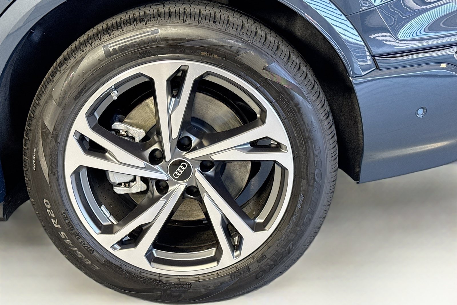 New 2027 Audi Q6 e-tron Premium Plus AWD/4WD image 28