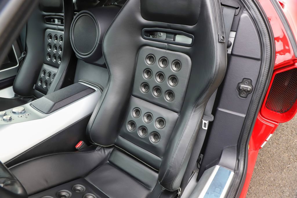 Used 2006 Ford GT RWD image 58