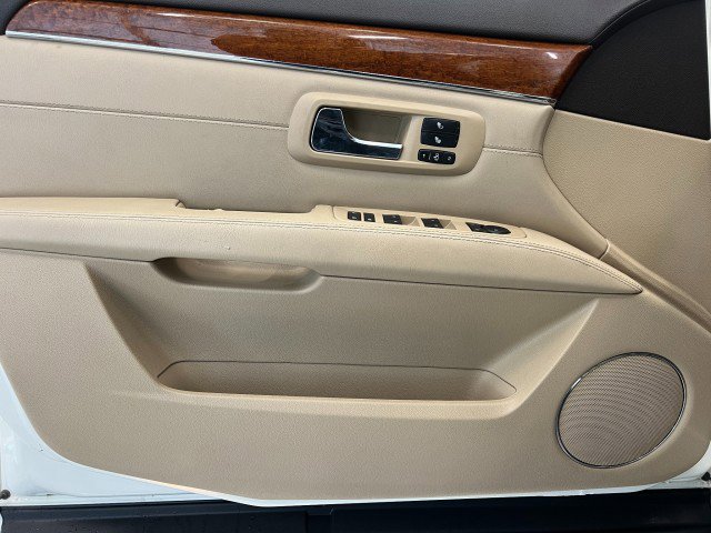 Used 2008 Cadillac SRX AWD image 12