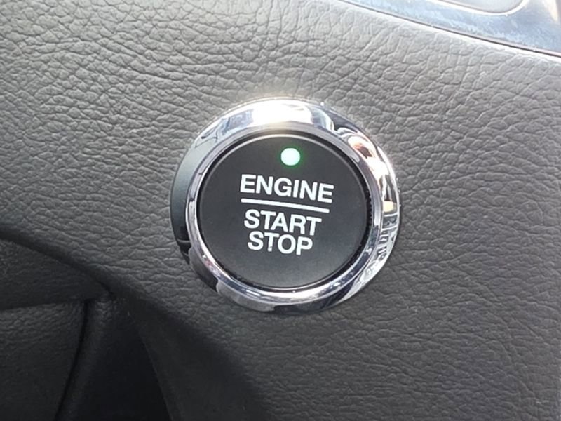 Used 2024 Ford Edge ST AWD/4WD image 21