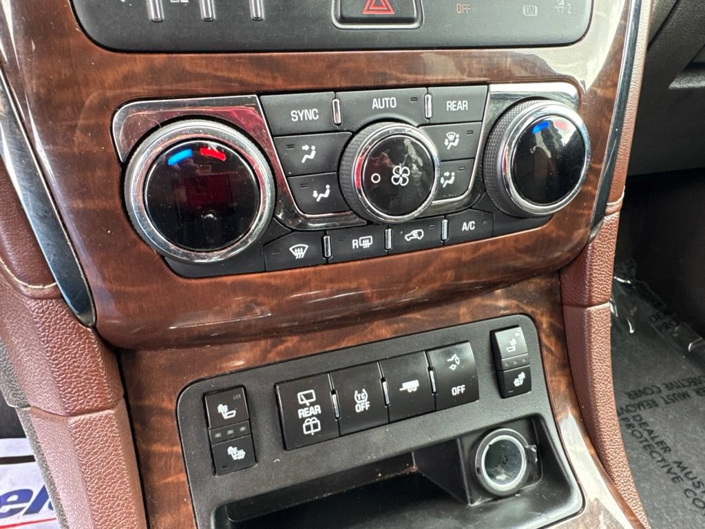 Used 2014 Buick Enclave Leather w/ Trailering Provision Package FWD image 22