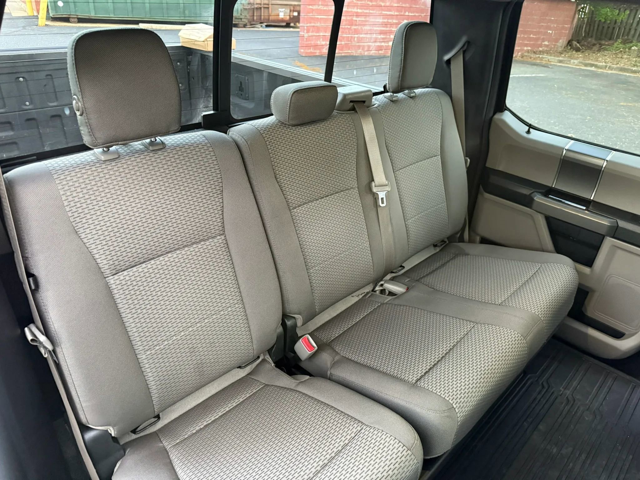 Used 2016 Ford F150 XLT w/ Equipment Group 302A Luxury image 17