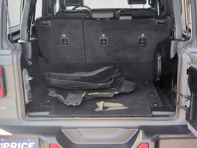 Used 2021 Jeep Wrangler Unlimited Sahara w/ Cold Weather Group image 6