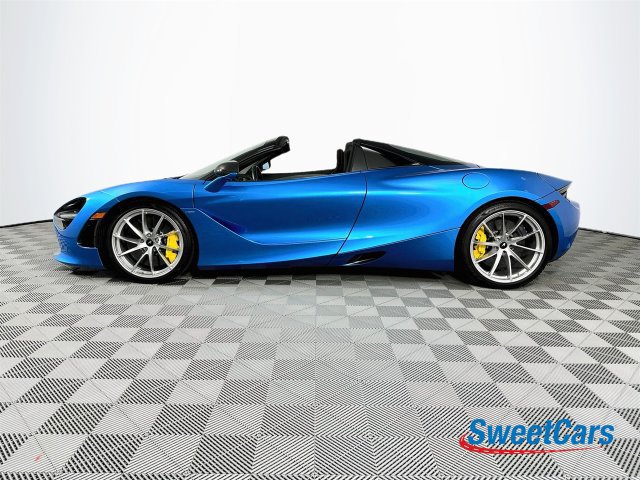Used 2022 McLaren 720S Spider RWD image 4