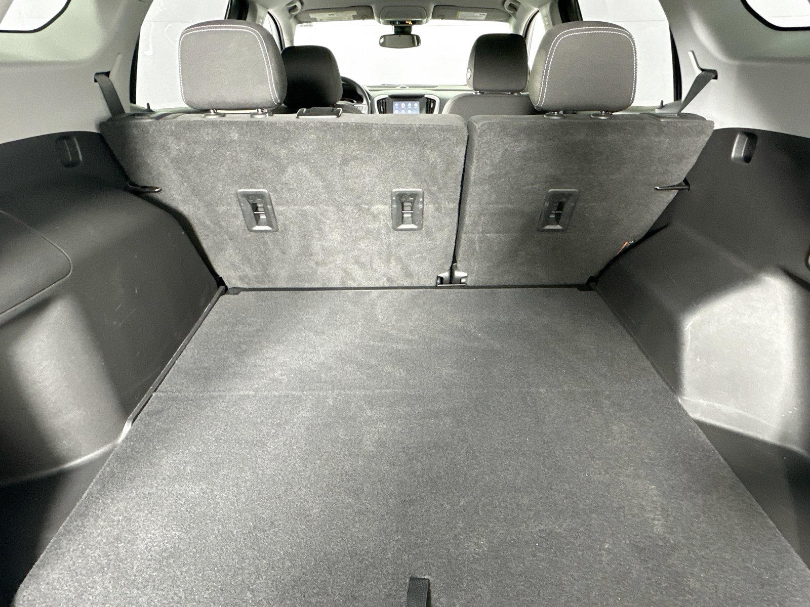 Used 2022 GMC Terrain SLE FWD image 23