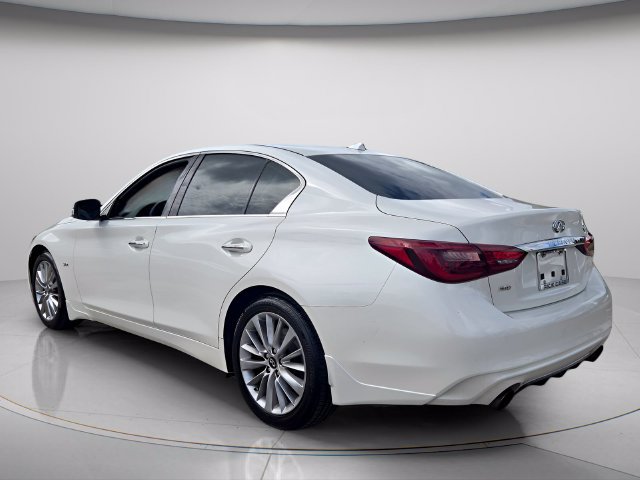 Used 2018 INFINITI Q50 Luxe w/ Essential Package (3.0T Luxe) AWD/4WD image 7