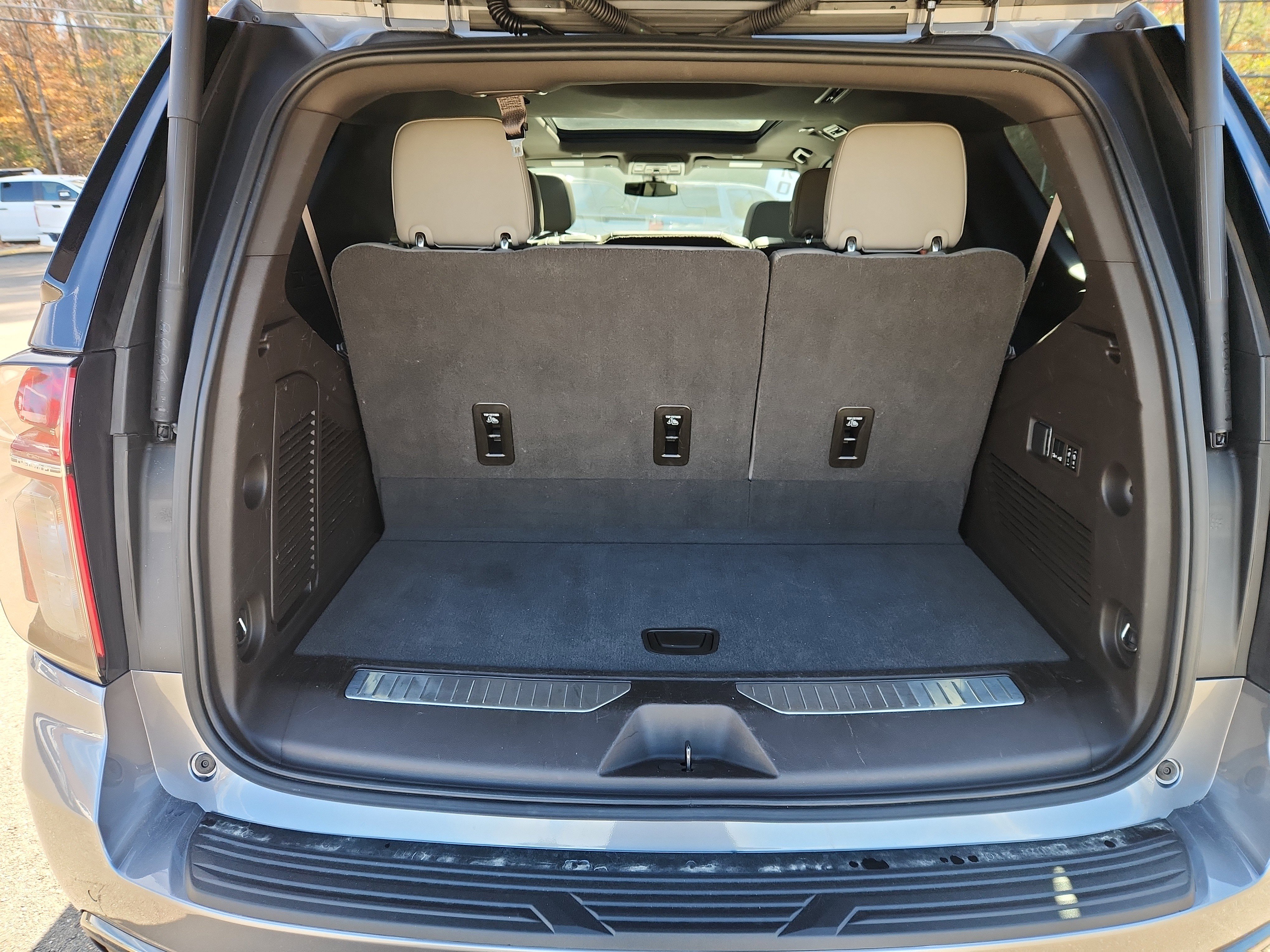 Used 2021 Chevrolet Tahoe Z71 w/ Z71 Signature Package image 56