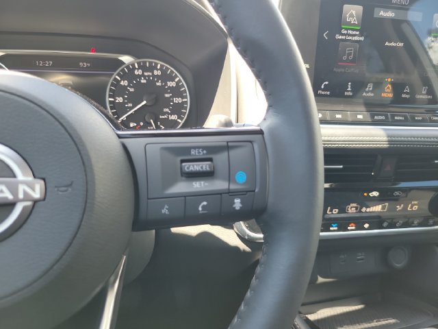 Used 2023 Nissan Rogue SL w/ SL Premium Package FWD image 23