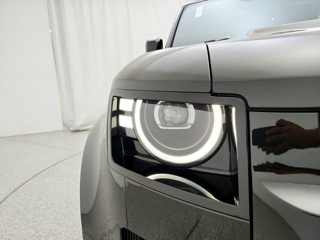 New 2026 Land Rover Defender 110 S AWD/4WD image 30