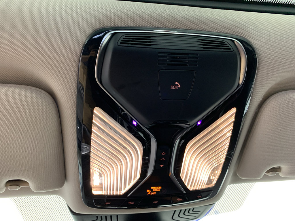 Used 2020 BMW 740i RWD image 28