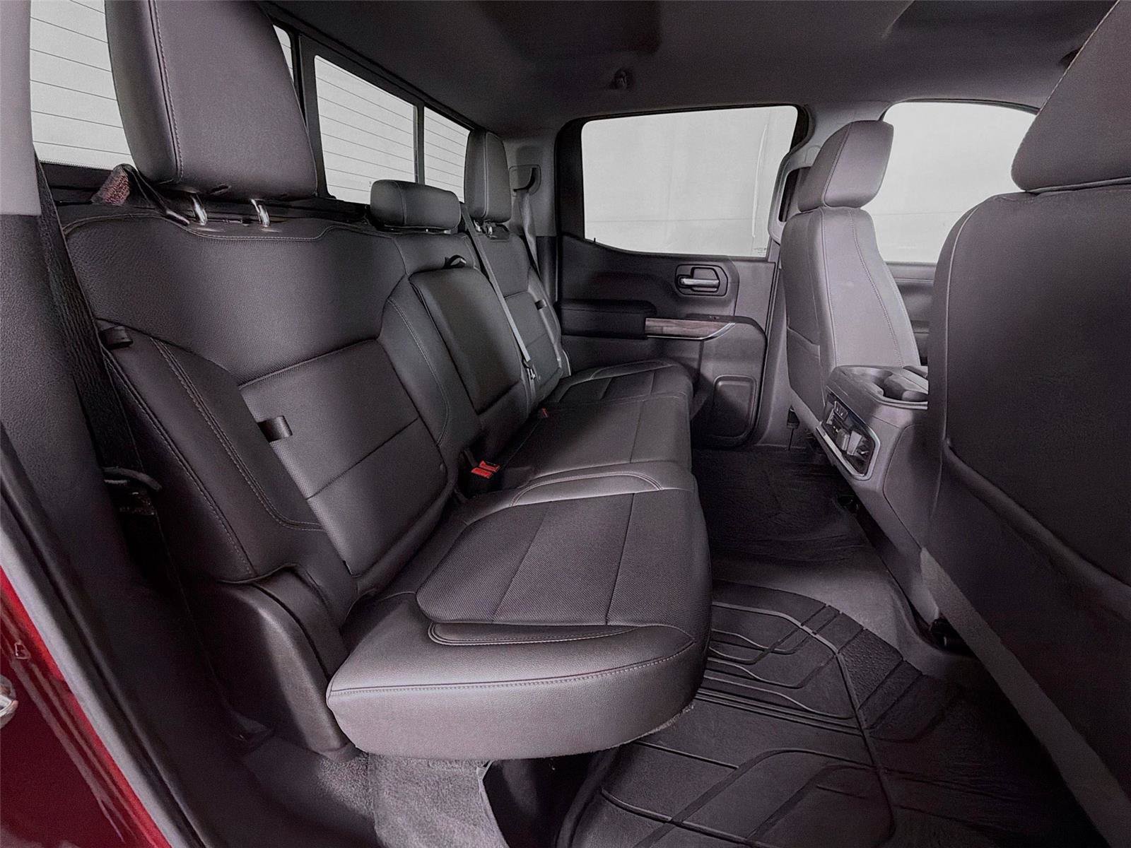 Used 2019 Chevrolet Silverado 1500 LTZ w/ LTZ Convenience Package AWD/4WD image 30