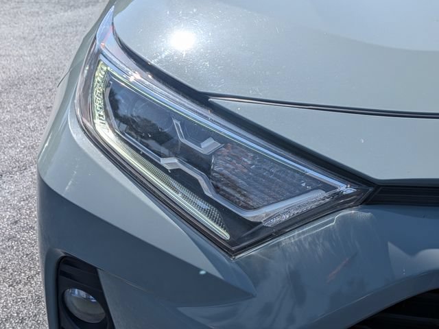 Used 2021 Toyota RAV4 XLE w/ Convenience Package AWD/4WD image 10