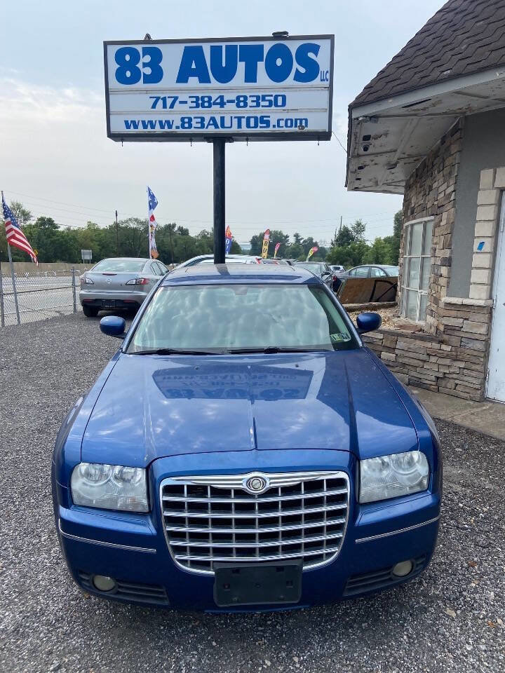 Used 2009 Chrysler 300 Touring image 2