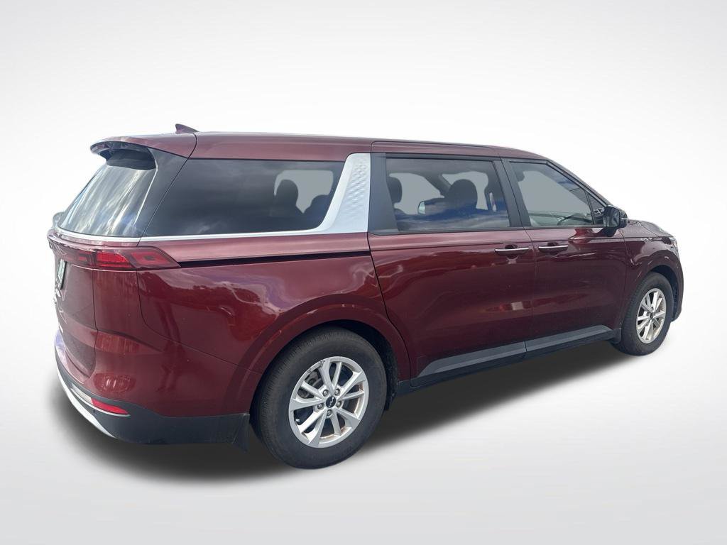 Used 2023 Kia Carnival LX FWD image 8