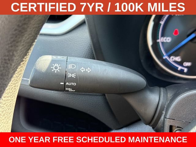 Used 2025 Toyota RAV4 XLE AWD/4WD image 26