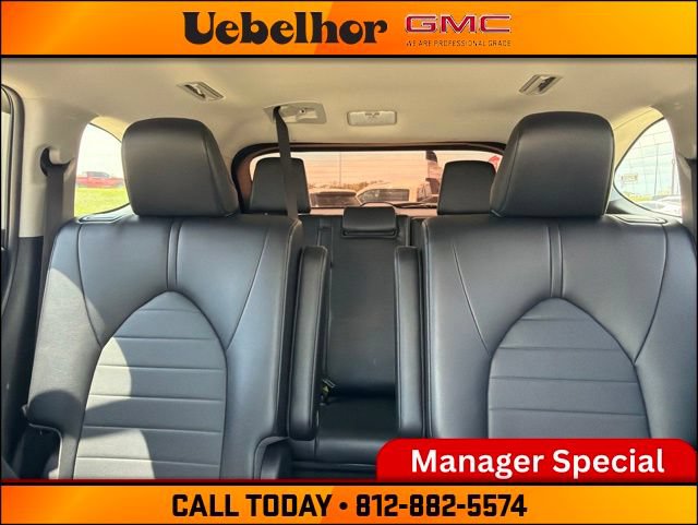 Used 2023 Toyota Highlander XLE FWD image 24