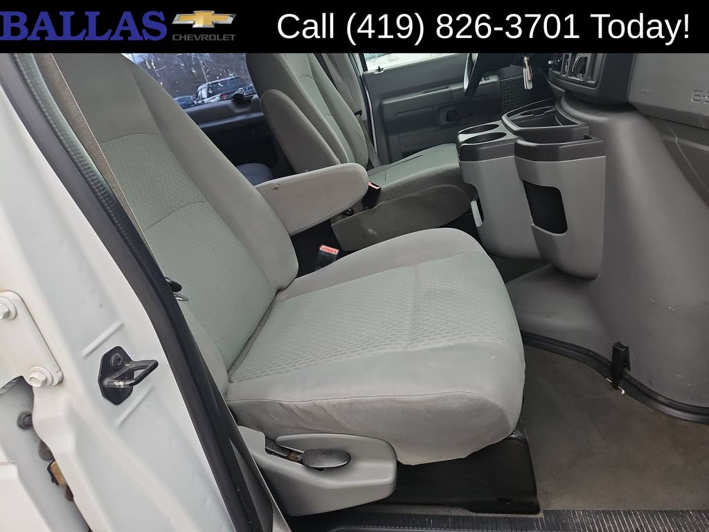 Used 2011 Ford E-350 and Econoline 350 XLT RWD image 26
