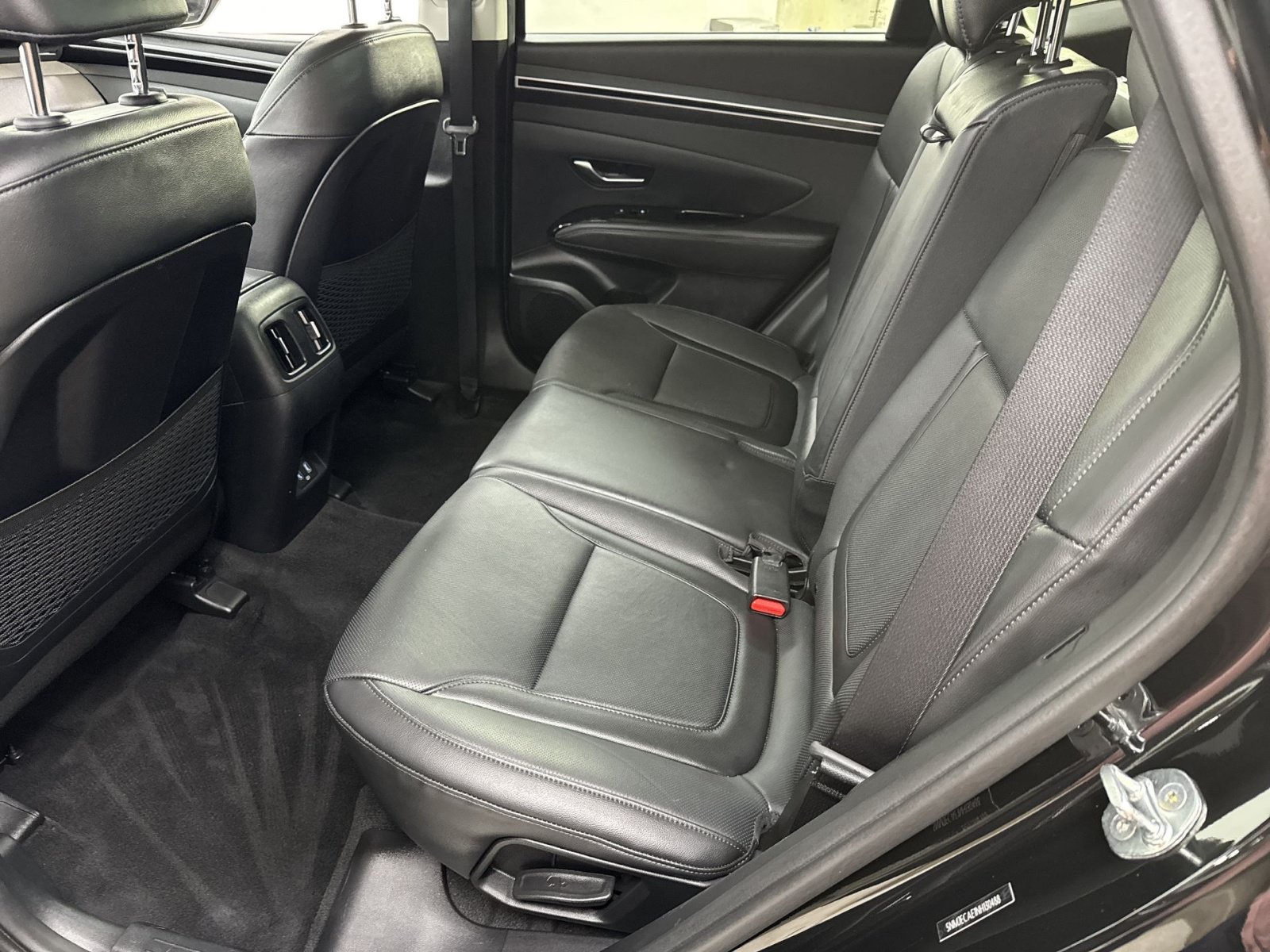 Used 2022 Hyundai Tucson Limited AWD/4WD image 37