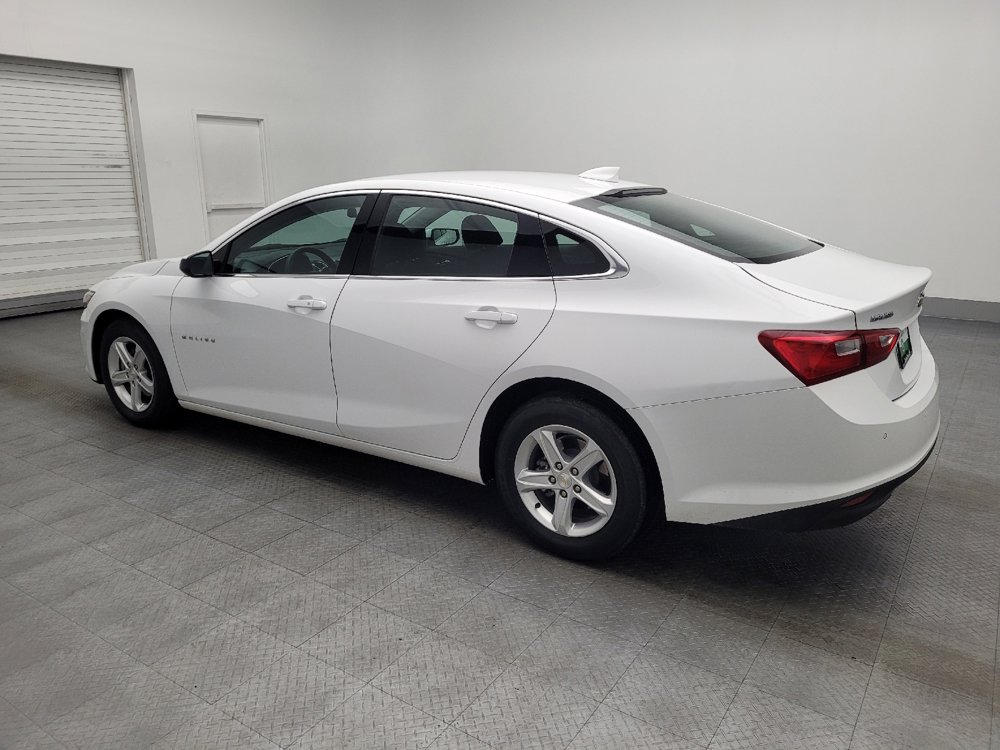 Used 2024 Chevrolet Malibu LT image 3