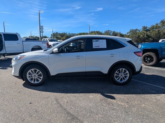 Certified 2020 Ford Escape SE image 8